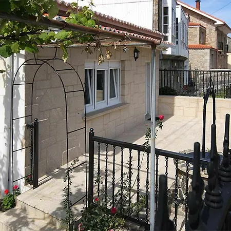 102118 House In * Carnota